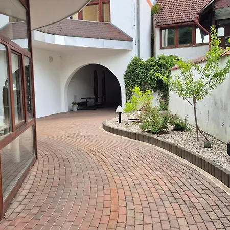 Hotel Wellness Radnice Dobrovice Hotel