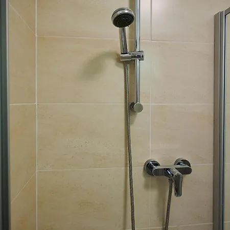 Hotel Wellness Radnice Dobrovice