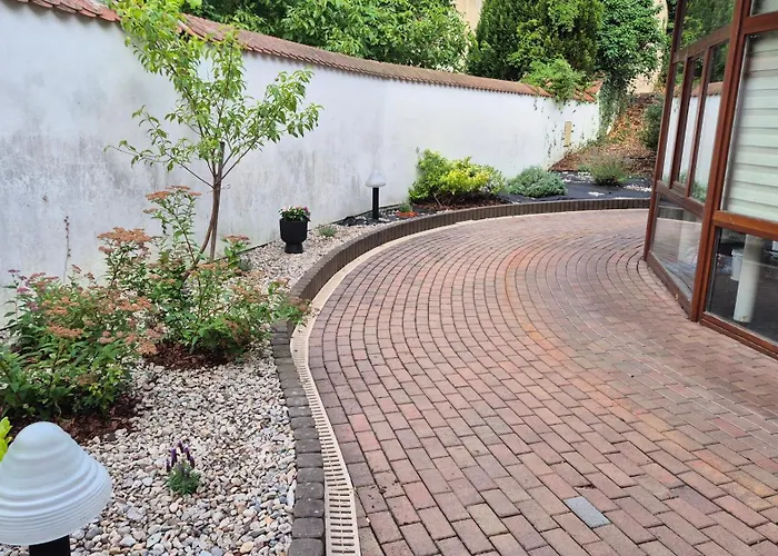 Hotel Radnice Dobrovice